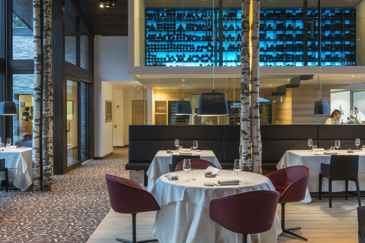 Terra - The Magic Place Relais & Chateaux Sarentino Luaran gambar