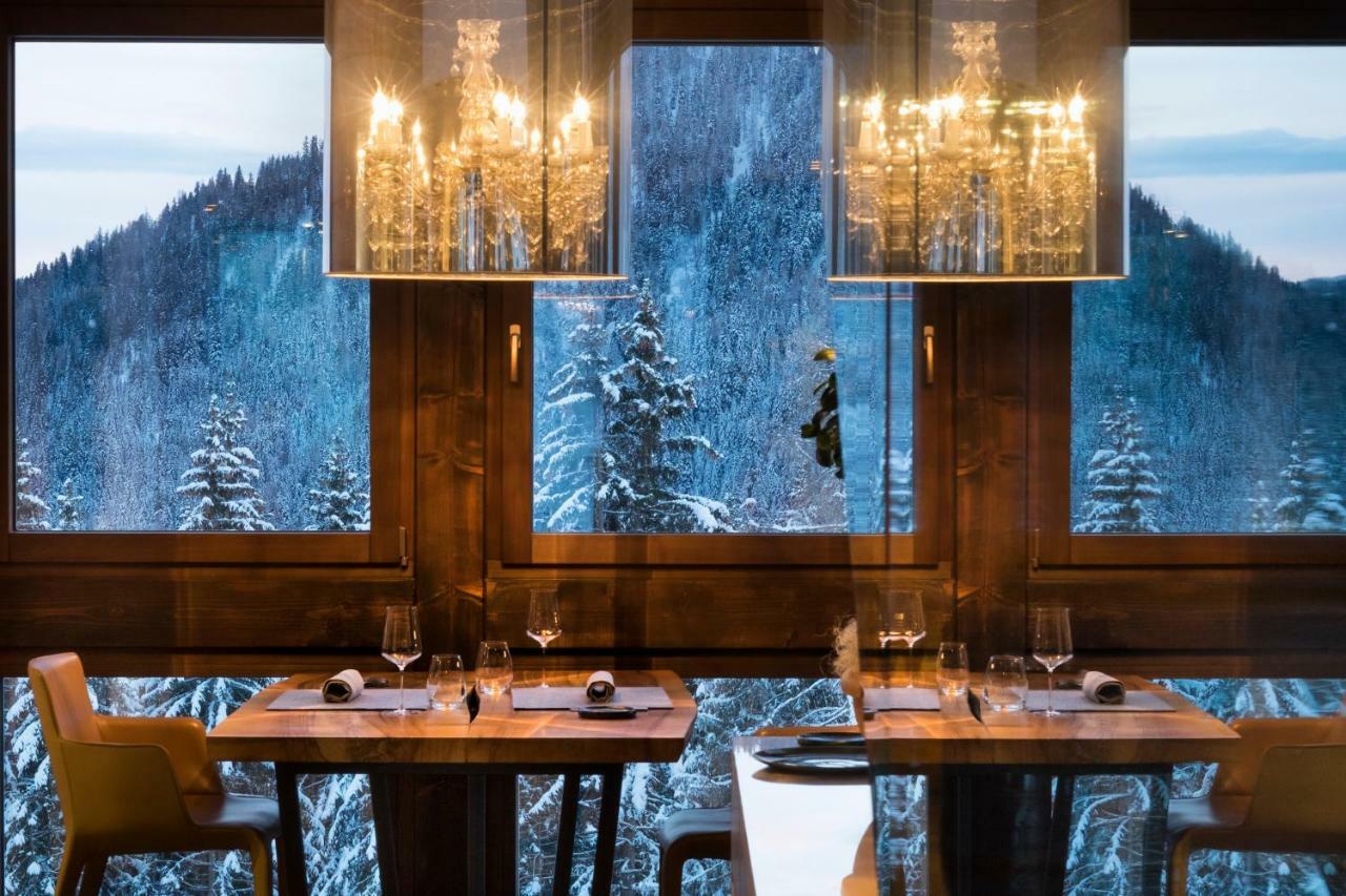 Terra - The Magic Place Relais & Chateaux Sarentino Luaran gambar