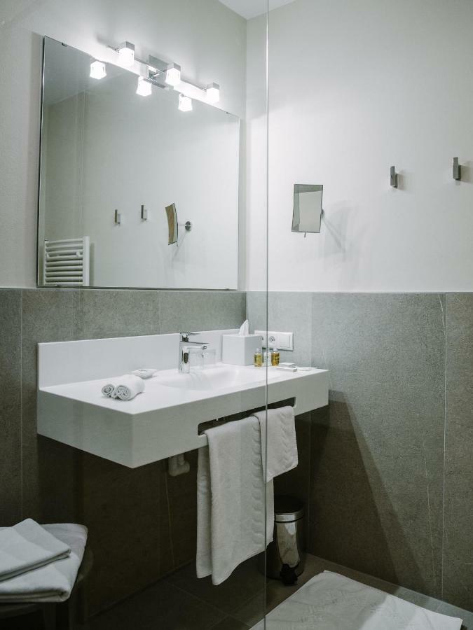 Terra - The Magic Place Relais & Chateaux Sarentino Luaran gambar